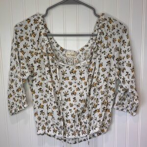 Free Kisses Womens White Yellow Floral Key hole Boho Off The Shoulder Top Large